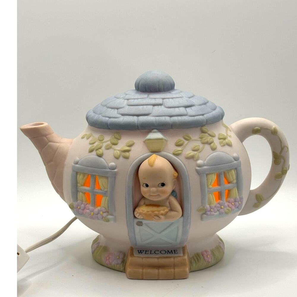 VTG 1993 Enesco/Jesco Rose O'Neill Kewpie Doll Teapot House Nightlight, Bisque